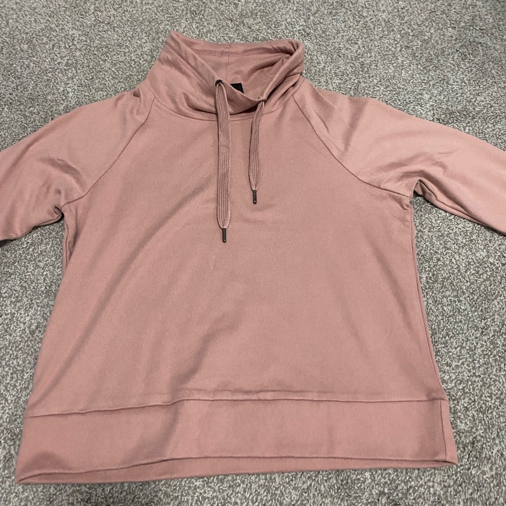 pink hoodie